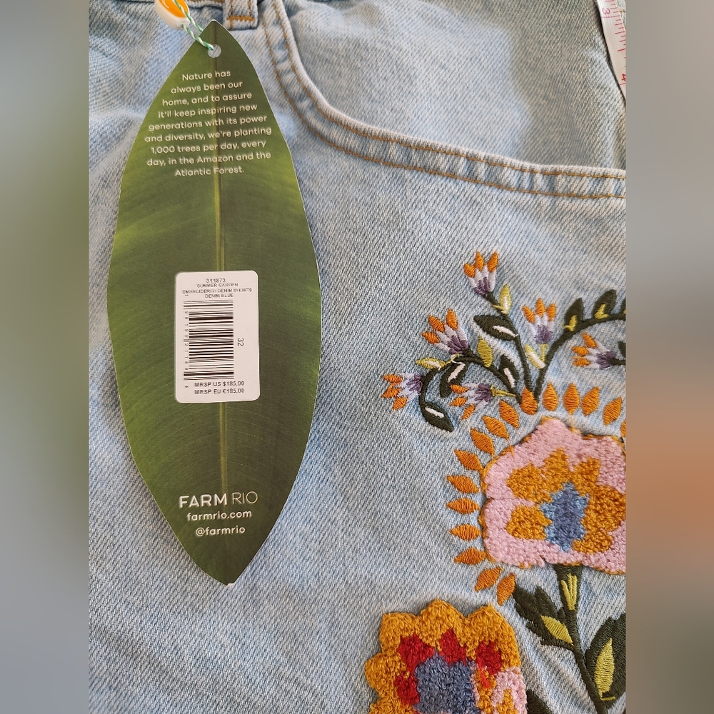 Farm Rio Summer Garden Embroidered Denim Shorts High-Waist Light Wash Size 32 - Picture 9 of 9